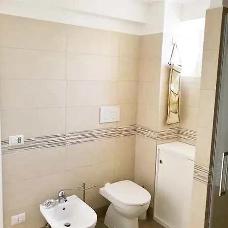 Tiberi Apartman Capri