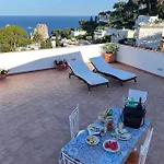 Daire Tiberi Capri